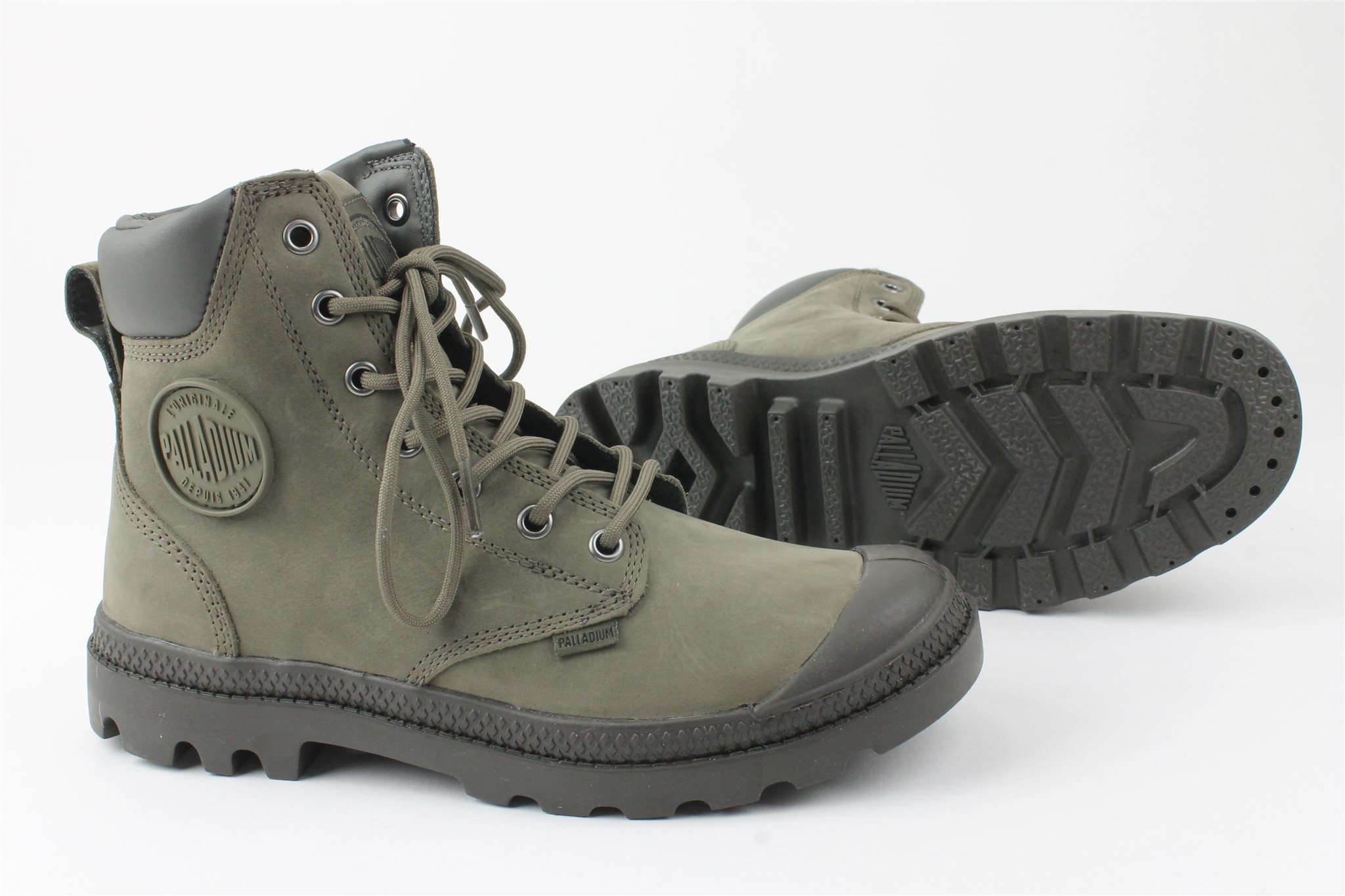 Palladium Pampa Cuff WP bij Happy Walker - Beoordeeld met 9,7