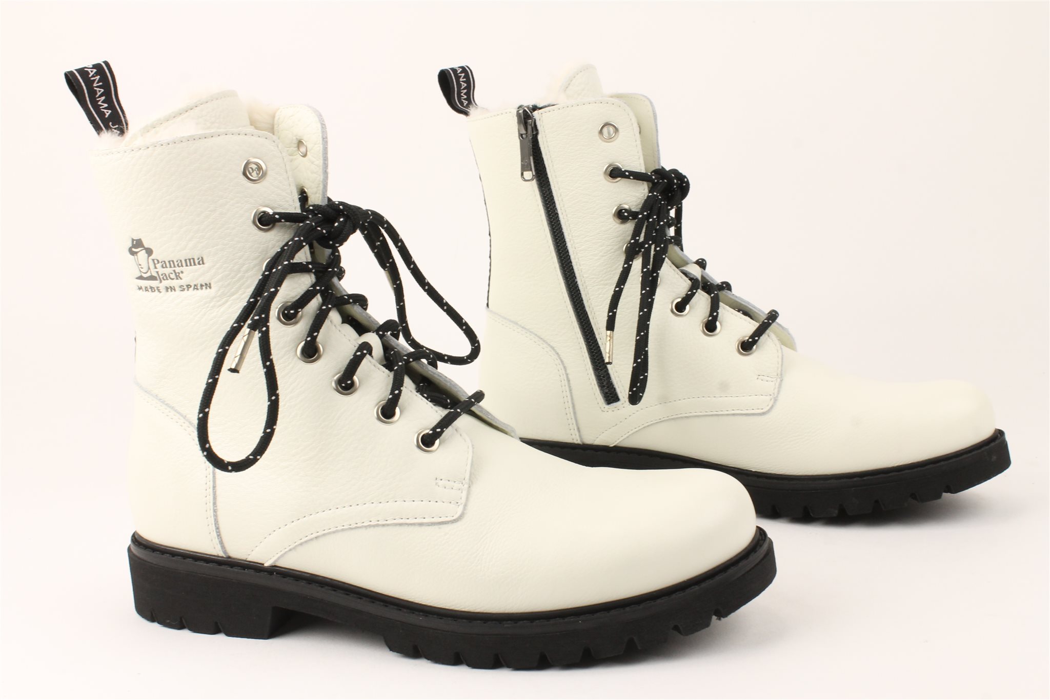 Panama Jack Frisia B2 bij Happy Walker - Beoordeeld met 9,7