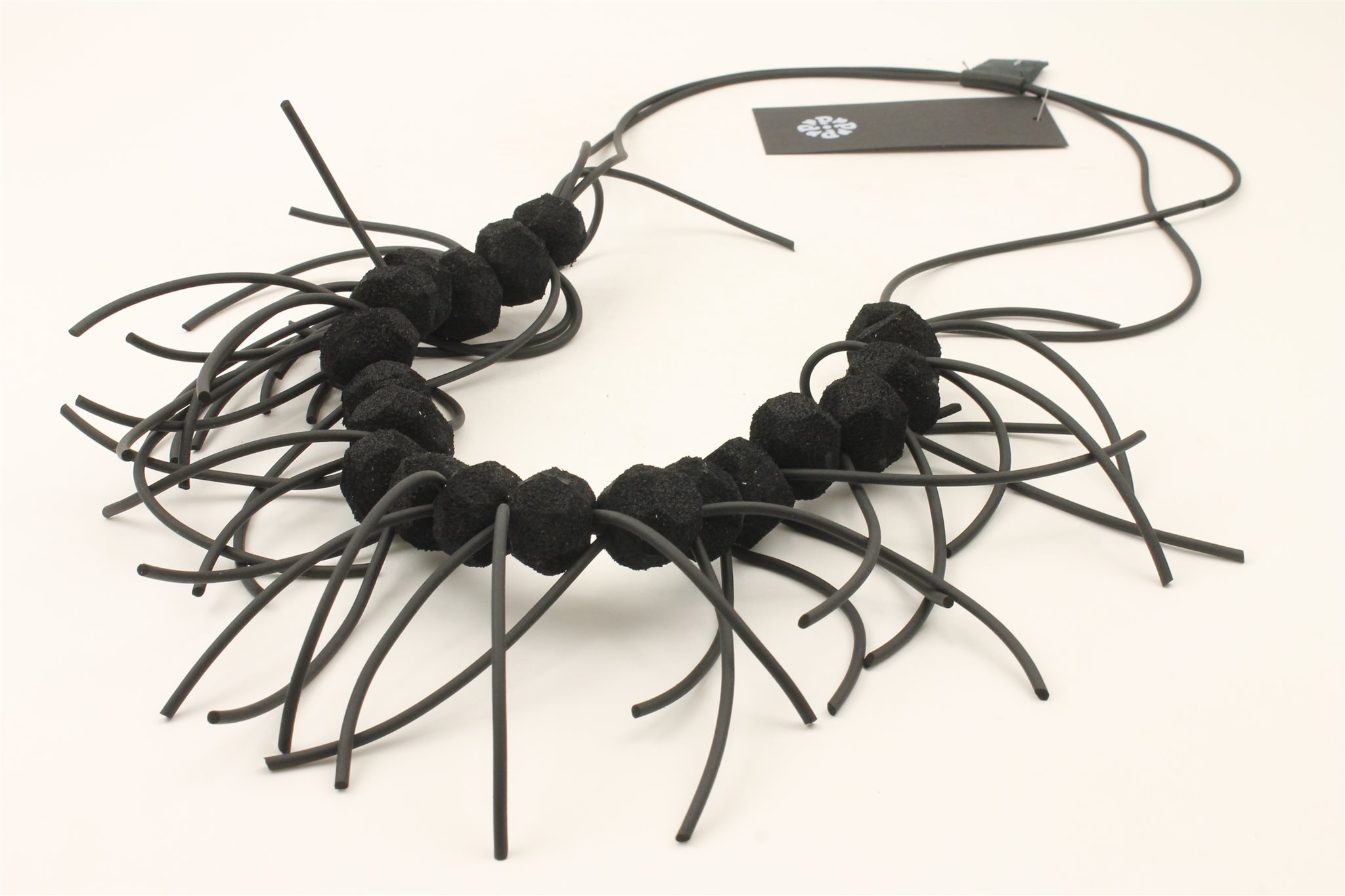 leather-necklaces-Papucei-230706155914.JPG