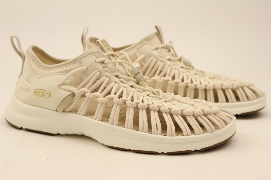Uneek sneaker