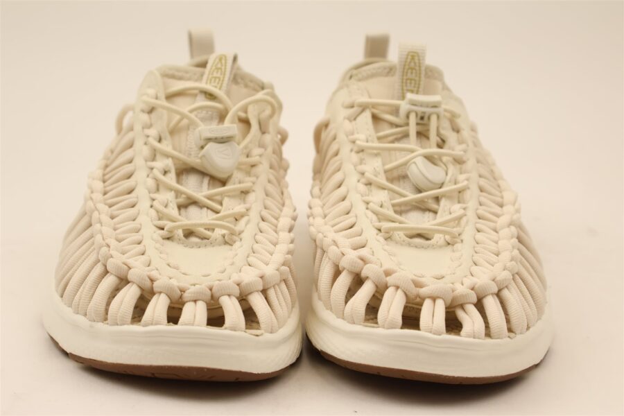 Uneek sneaker