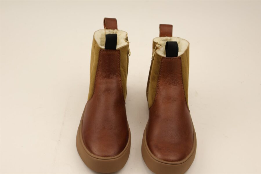 Sneaker laars