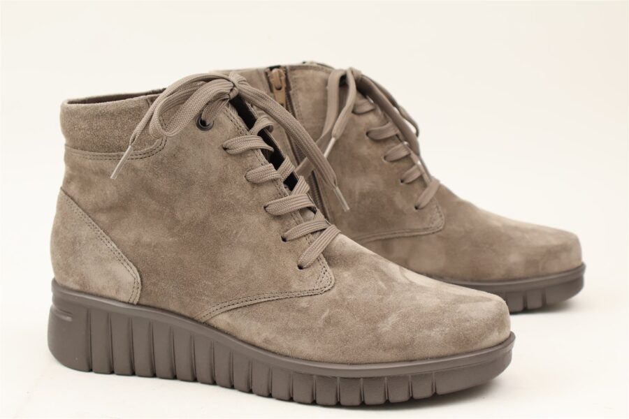 Country boot