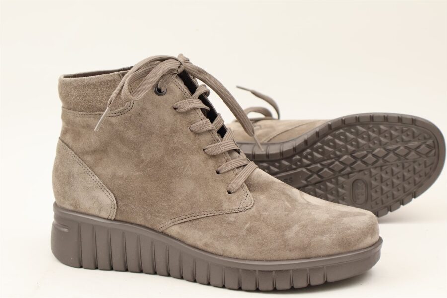 Country boot