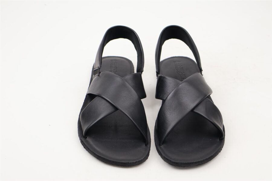 Verona barefoot