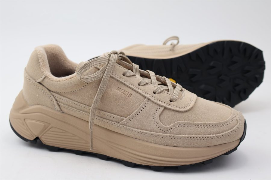 vibram sneaker
