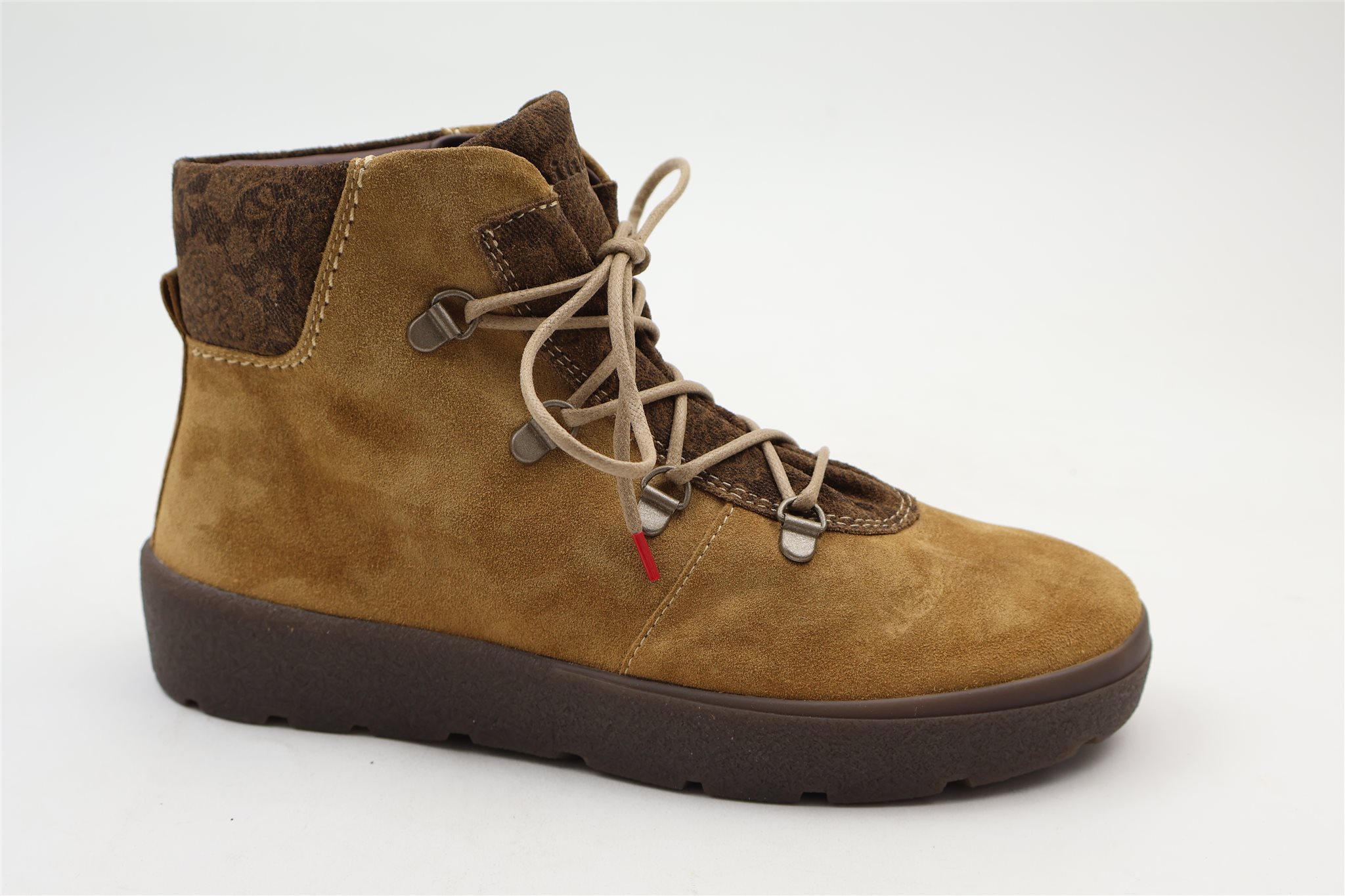 crepe boot