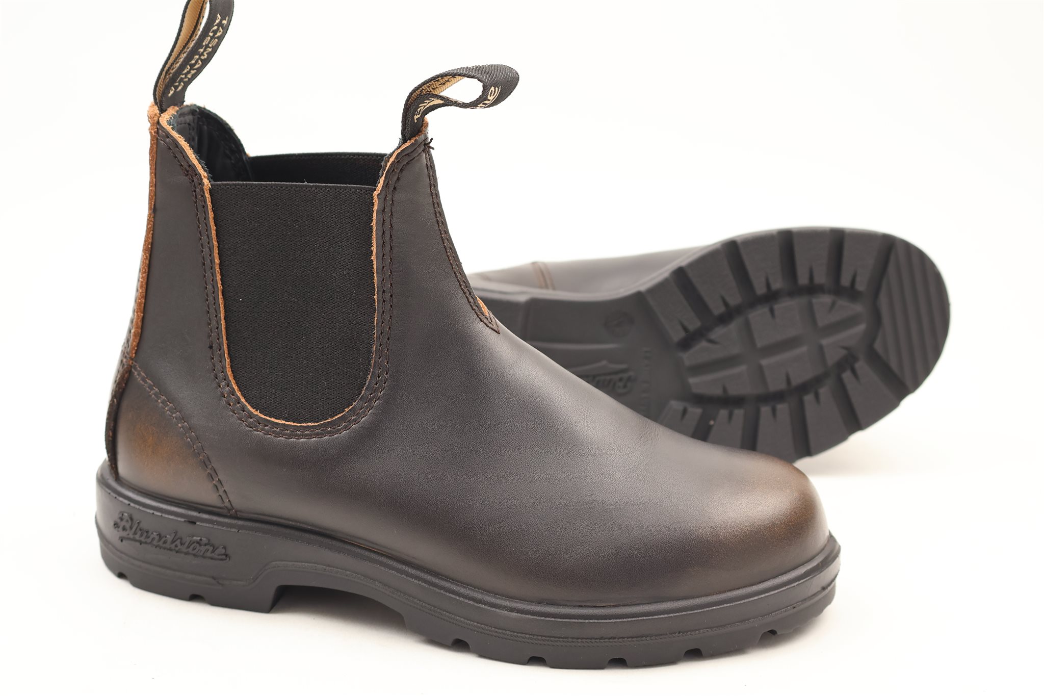2440 chelsea boot