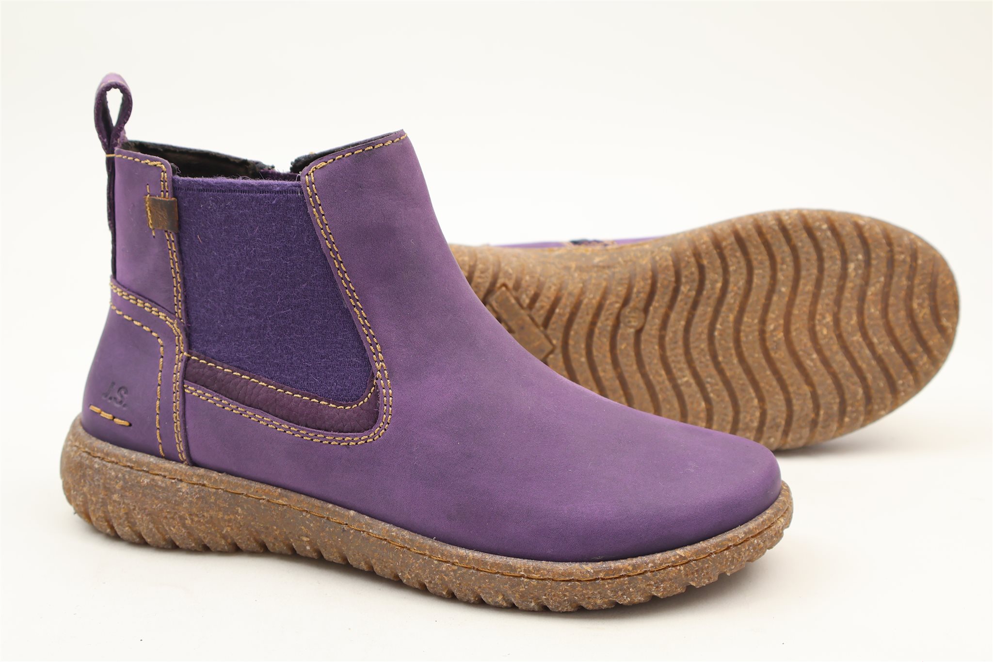 Angelina 01
